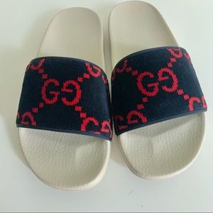 Gucci Terry Flat Sandals (size 39) - NEW